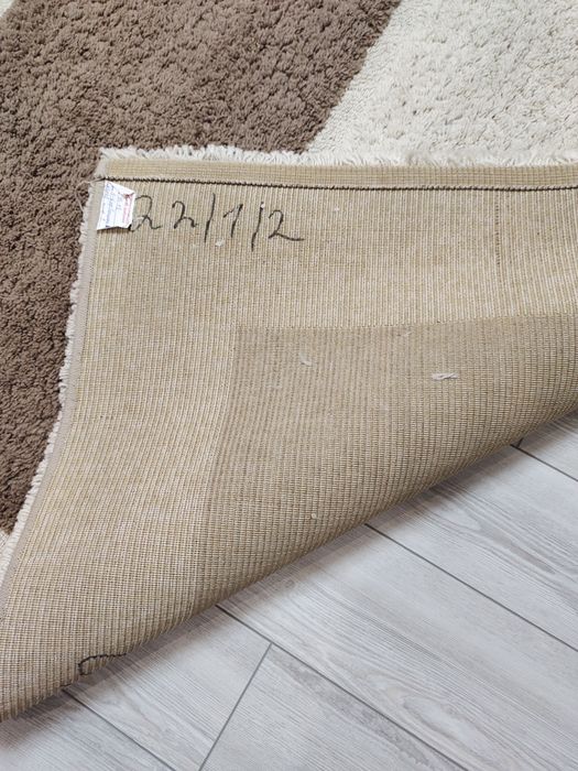 Продам ковёр 2.40/4 м