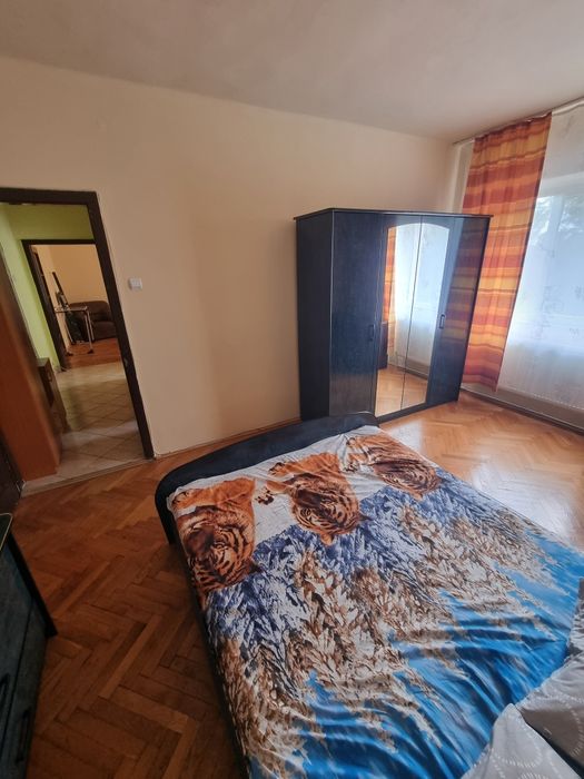 Inchirieriez apartament 2 camere Zona Rivulus Central