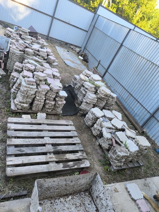 Продам Брусчатку Б/у 60 кв