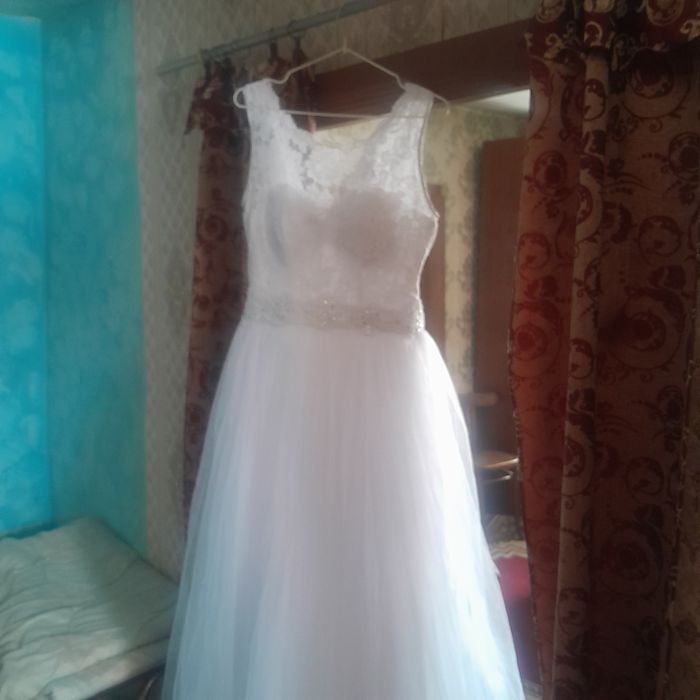 Свадебное платье