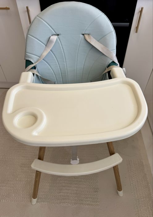 Scaun masa bebe in stare buna