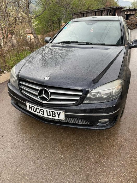 На Мерцедес Части ЦЛЦ 220цди Mercedes clc w203