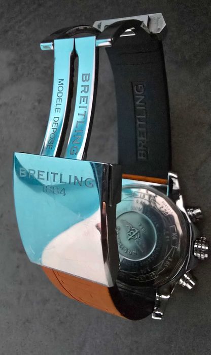 Breitling Super Avenger 48мм