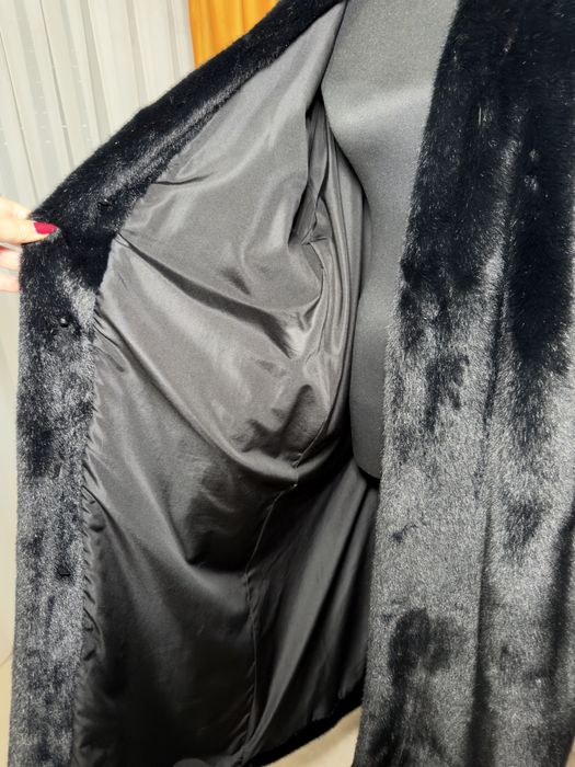 Haina Blana Lunga Imitatie Vizon Noua