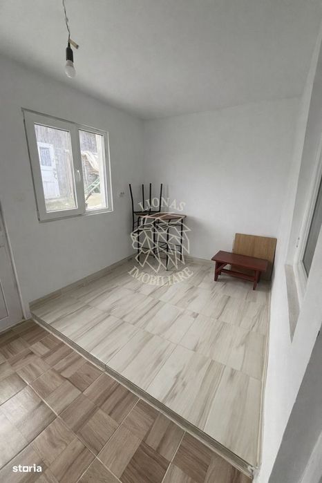 Casa Renovata 2 camere 50 mp-teren 400 mp-magazie-Jelna