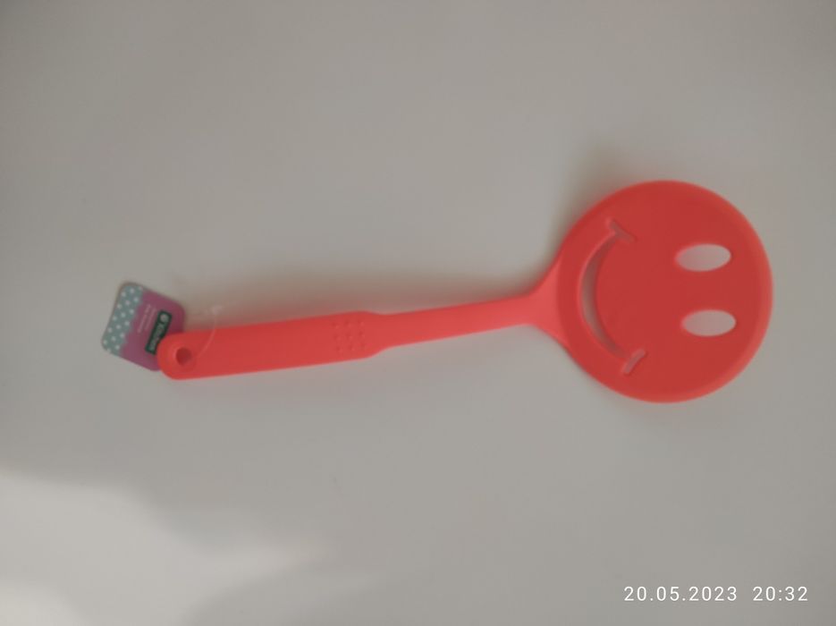 Продам поварешку