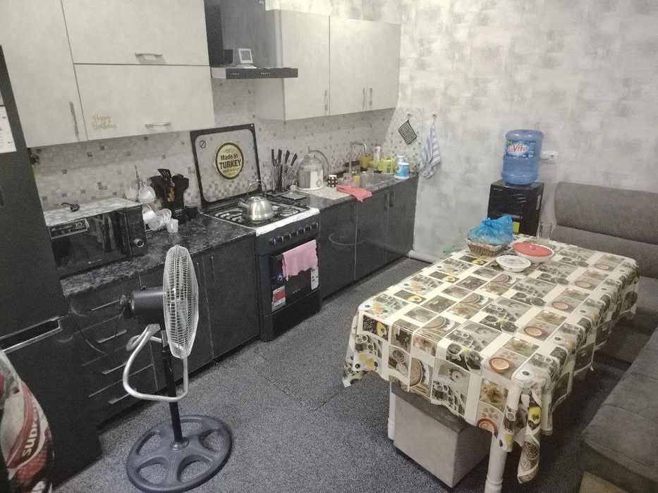 Участок с домом 5-комнат Назарбек от поста 1 км 3,7 сотки