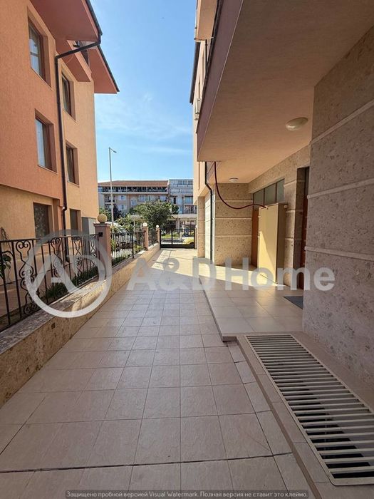 Продава се Двустаен апартамент в Несебър - 53 кв.м за 1518 €/кв.м - Снимка #11