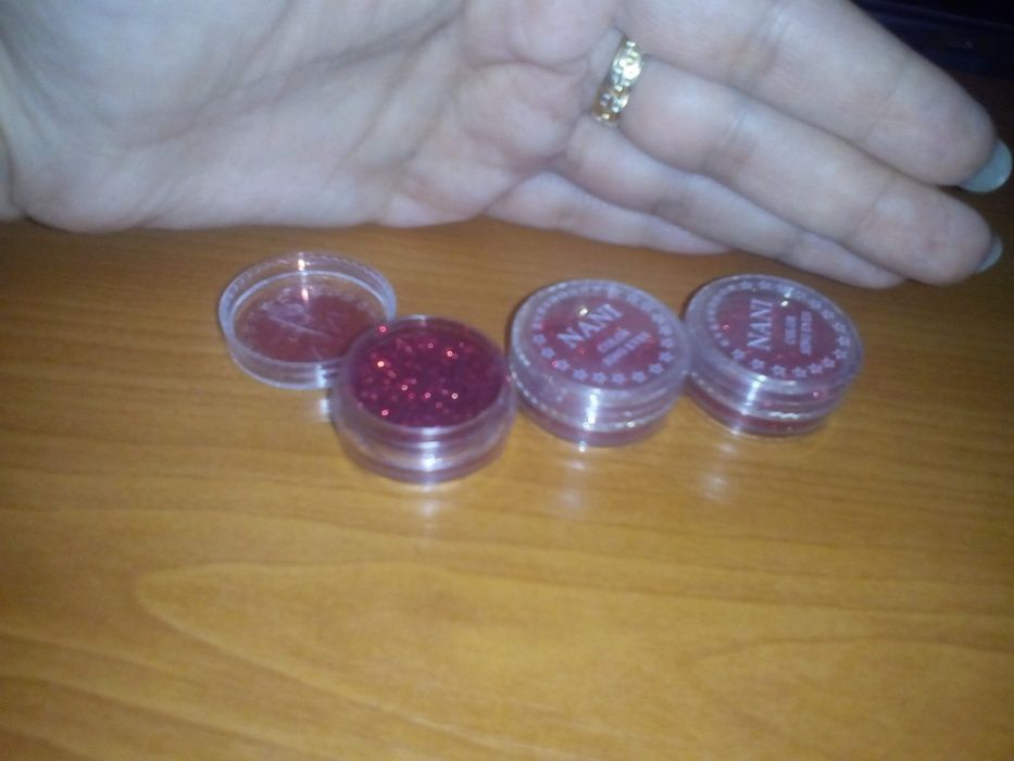 Glitters & Pigments / Metalic Eyeshadow /Lips makeup/Nails
