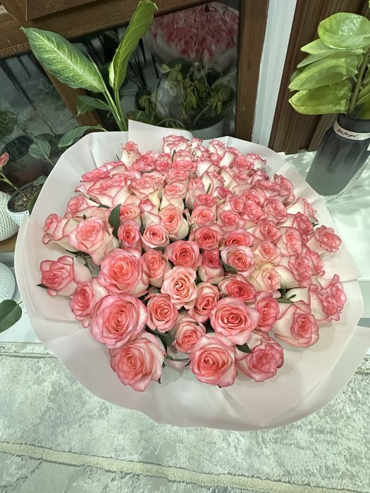 101 роза сатылады