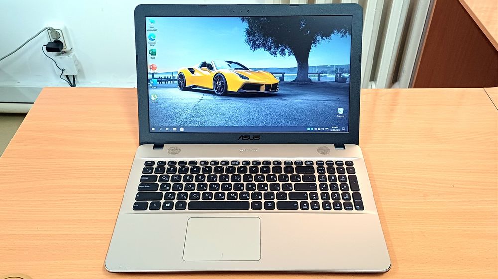 Ноутбук для работы и учебы