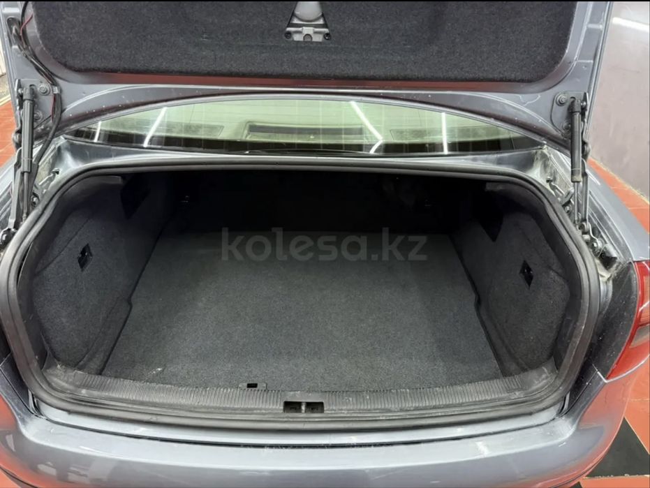 Продам или обменяю Audi A6 C5.