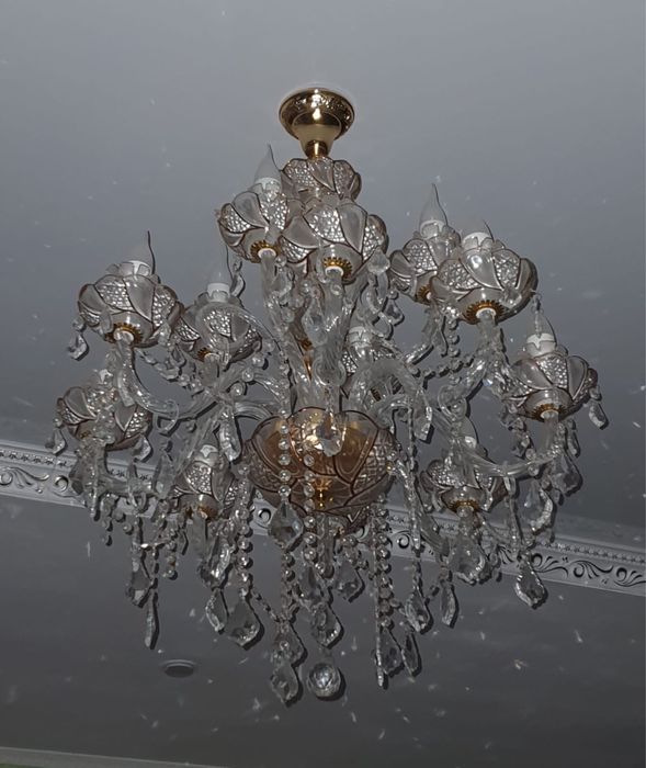 Забирайте люстру