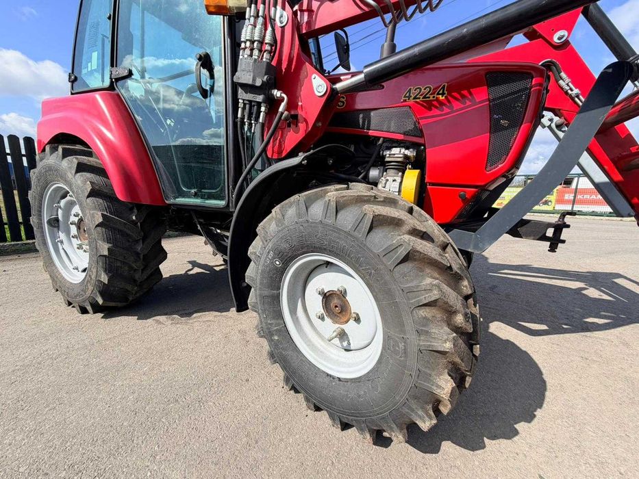 Belarus 422.4  Tractor compact CU ÎNCĂRCĂTOR FRONTAL (METAL TECHNIK MT01)l NOU -ZERO ORE LUCRATE 27 000 euro TVA INCLUS