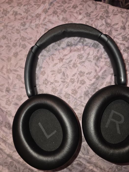 Soundcore headphones Q45