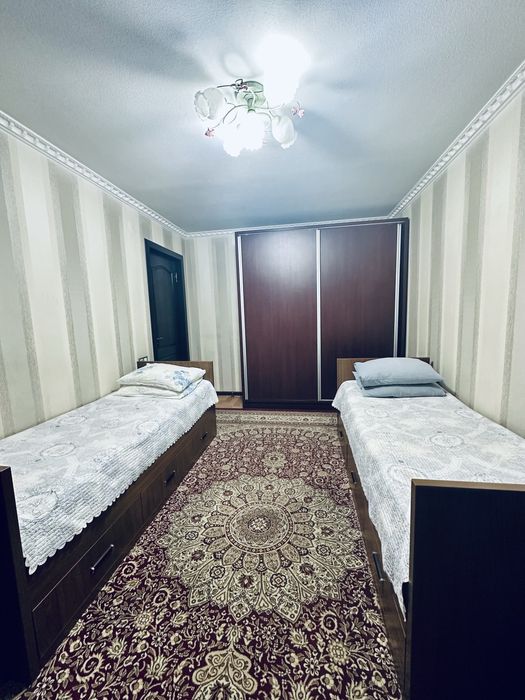 Своя Метро Хамза 3в4/2/4 кирпич Балкон 2x6 Закрытый двор Есть Шлагбаум