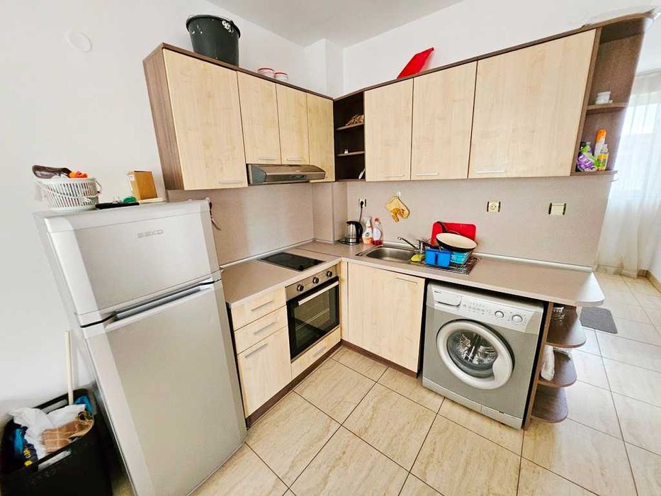 Продава се Тристаен апартамент в к.к. Слънчев бряг - 71 кв.м за 521 €/кв.м - Снимка #4