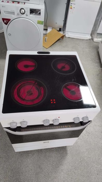 *ПРОМО* Комбинирана Готварска печка с керамични котлони Electrolux-Електролукс 72 л
