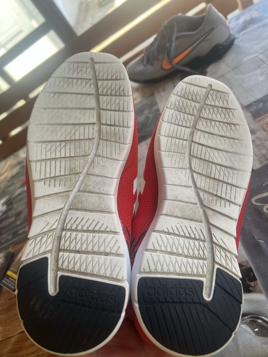 Маратонки Adidas за бягане 44