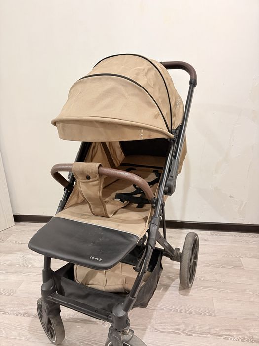 Продам коляску tomix kelli