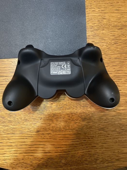 Gamepad Logitech F710