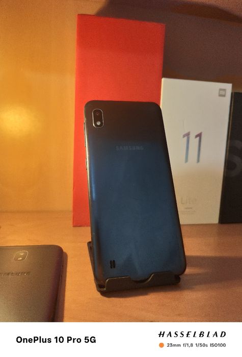 Samsung A10 32g телефон