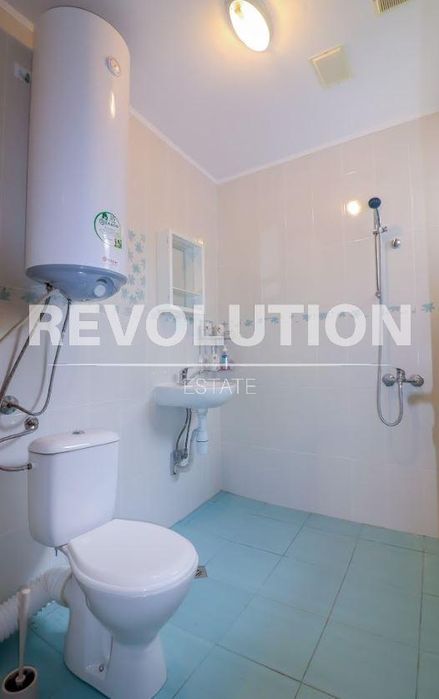 Дава се под наем Двустаен апартамент в Варна, Бриз - 70 кв.м за 500 € - Снимка #7