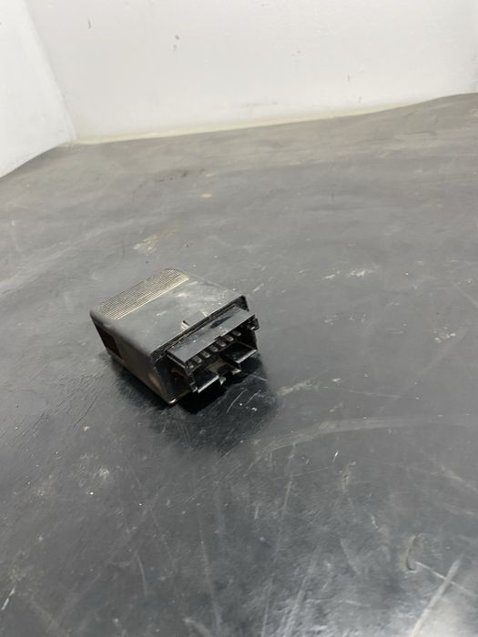 Releu semnalizare Mercedes Sprinter 0165452332 Mercedes vito 1995-2006