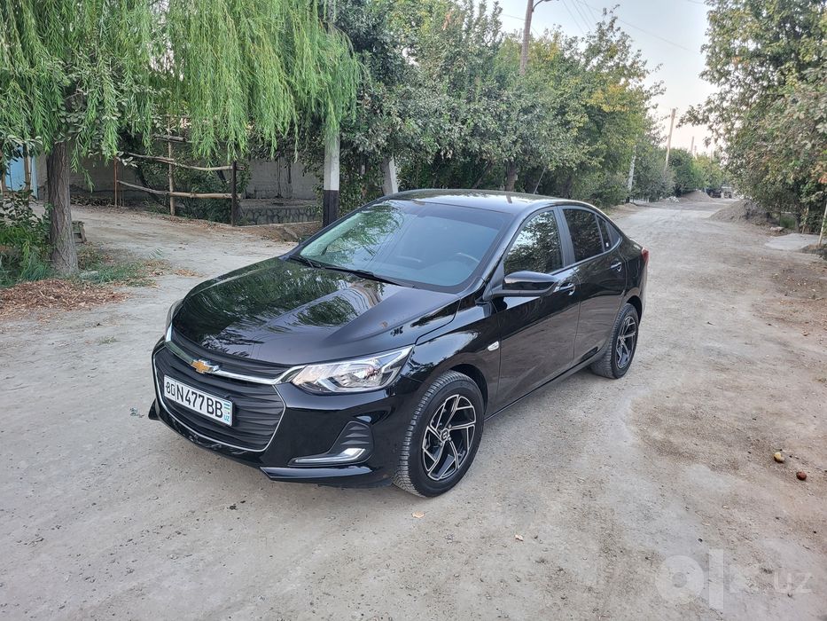 Onix premier  без люк