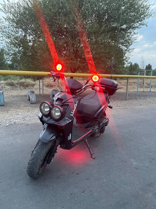 продам мопед бумер на полном ходу