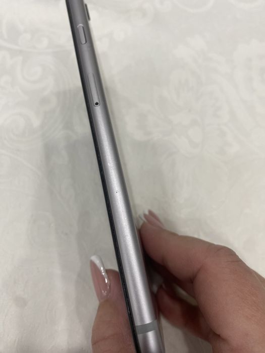 Продам Айфон 6 s plus