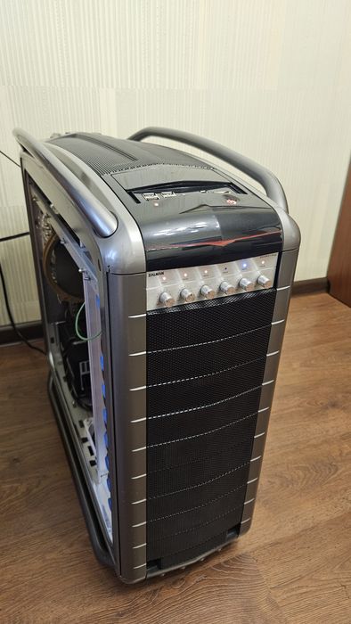 Кейс Сooler Master Cosmos S