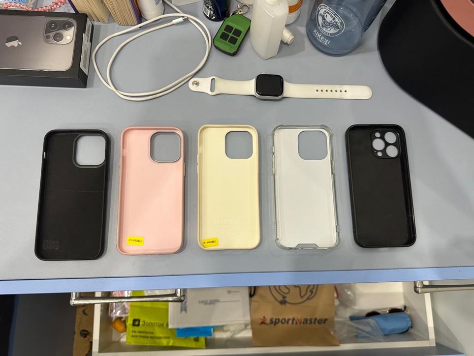 Чехлы на iPhone 14 Pro Max
