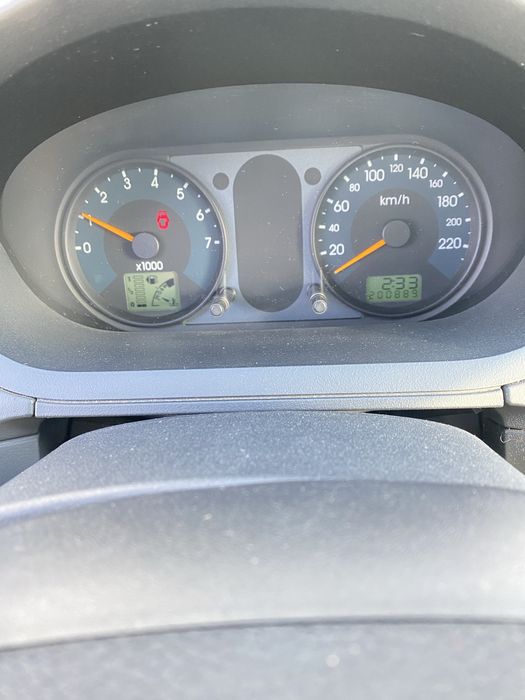 Ford fiesta 1.4 бензин