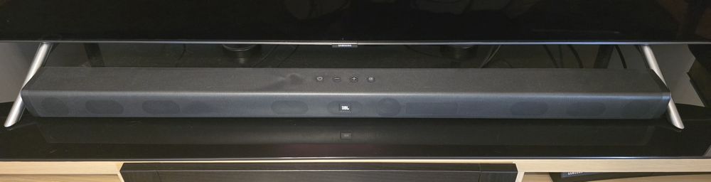 Soundbar 3.1 JBL la jumate de pret