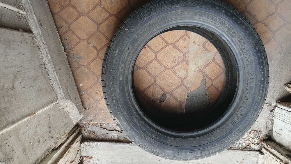 Гуми за автомобил 14-ки 15-ки 16- и 17-ки