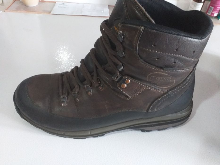 Vând bocanci meindl nr 44