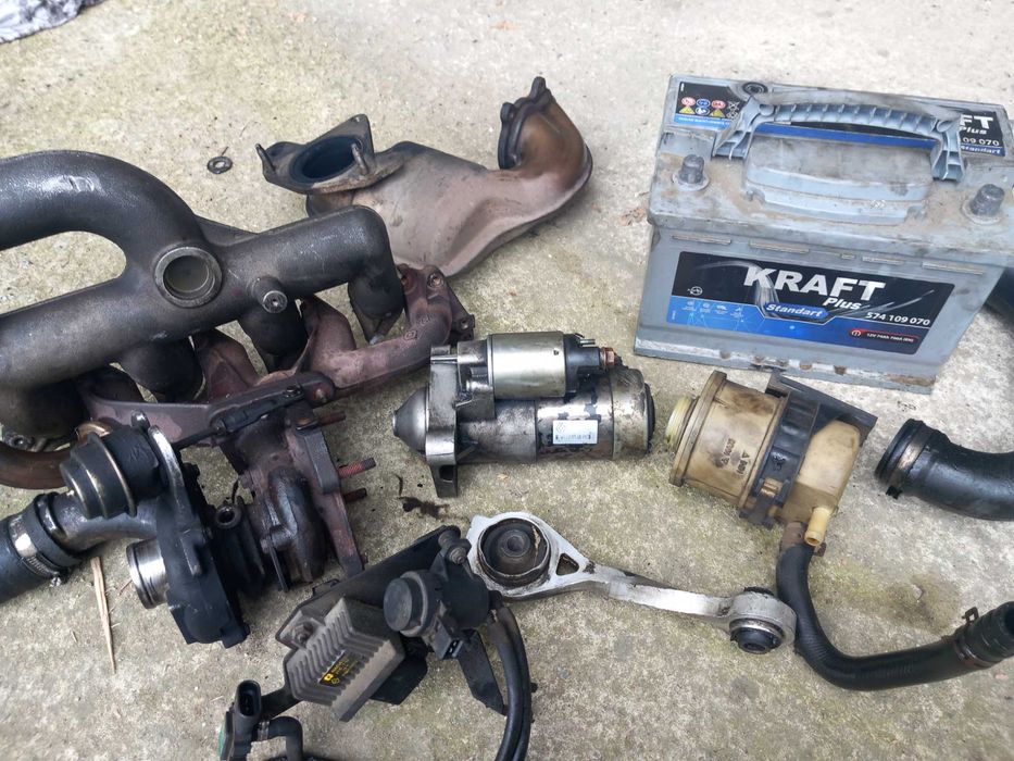 Продавам рено сценик1.9дси на части