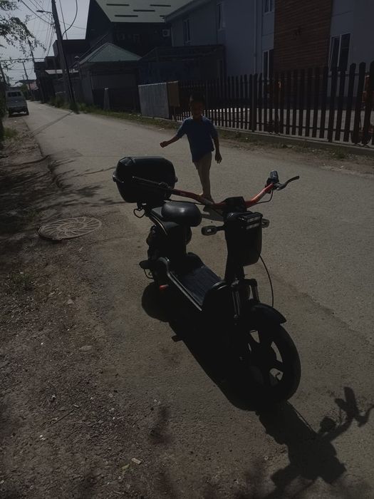Продам электроскутер