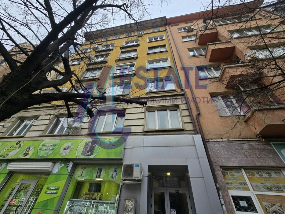 Дава се под наем Двустаен апартамент в София, Център - 75 кв.м за 648.21 € - Снимка #10