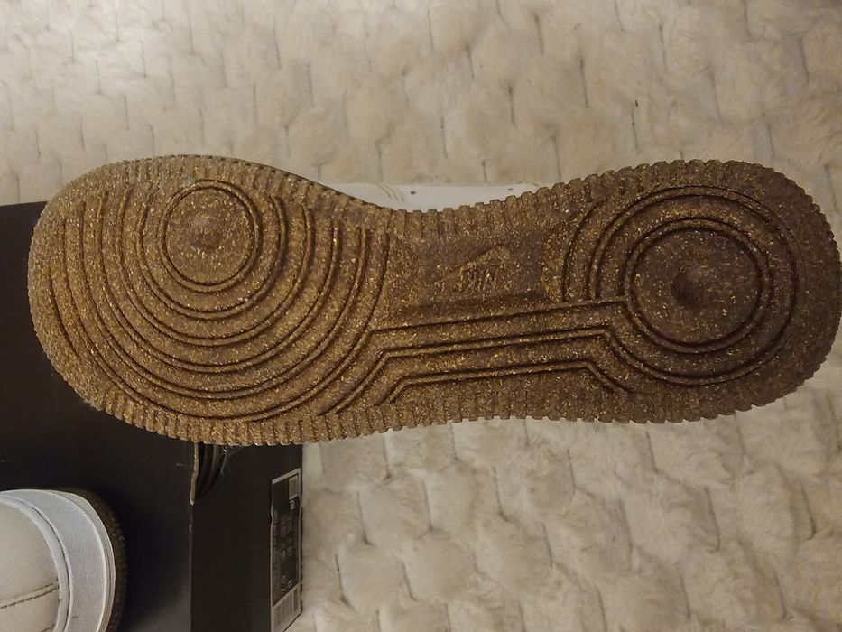 Air Force 1 HIGH '07 LV8 EMB