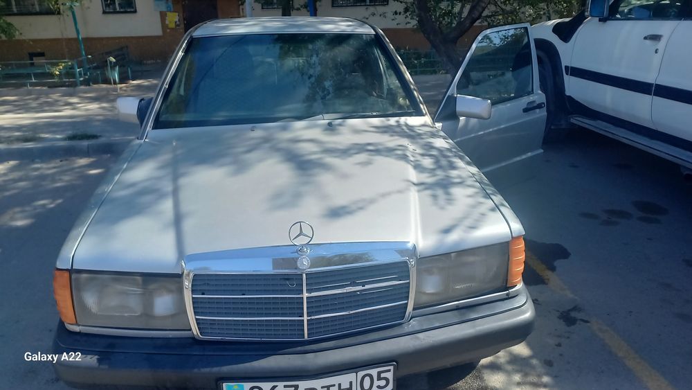 Продам Мерседес 190