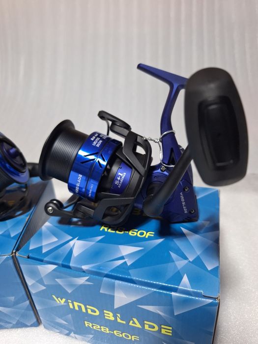 Set 2 mulinete WindBlade R28-60F 8+1 rulmenți