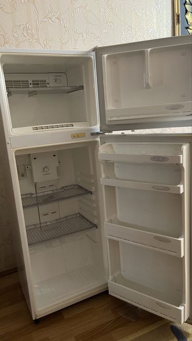 Продам Холодельник Samsung