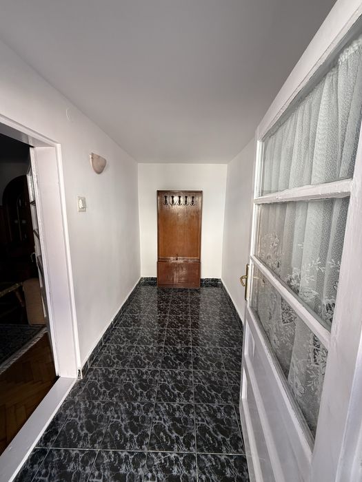Casa Micalaca de inchiriat 3 camere