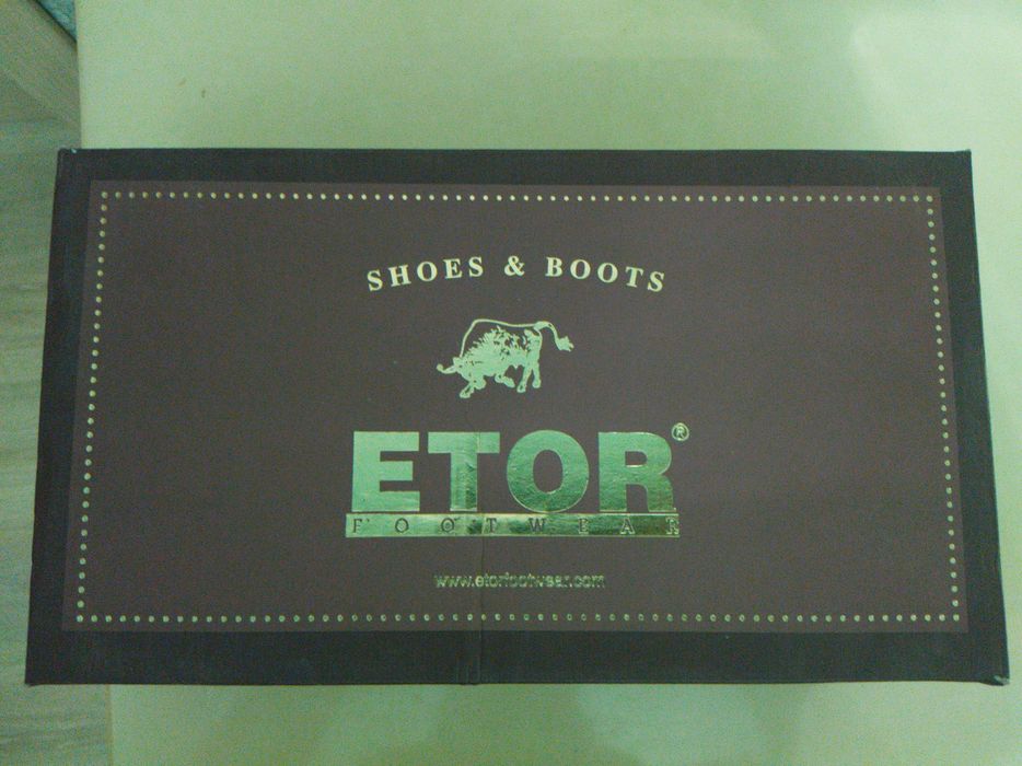 Кожанные туфли мужские ETOR