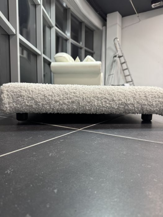 Продам кушетку в отличном состоянии