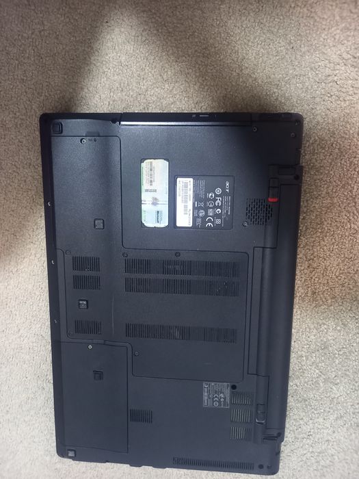 Laptop i7 ecran 17",ram 12gb,ssd
