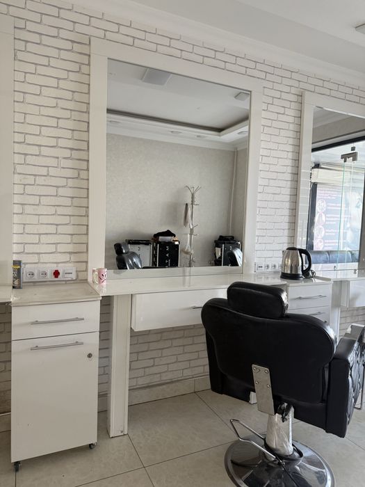 Тележка помощница салона