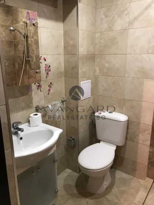 Продава се Тристаен апартамент в Пловдив, Кючук Париж - 72 кв.м за 867 €/кв.м - Снимка #6